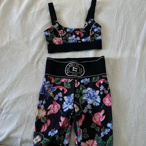 Noli yoga set bra and shorts size small